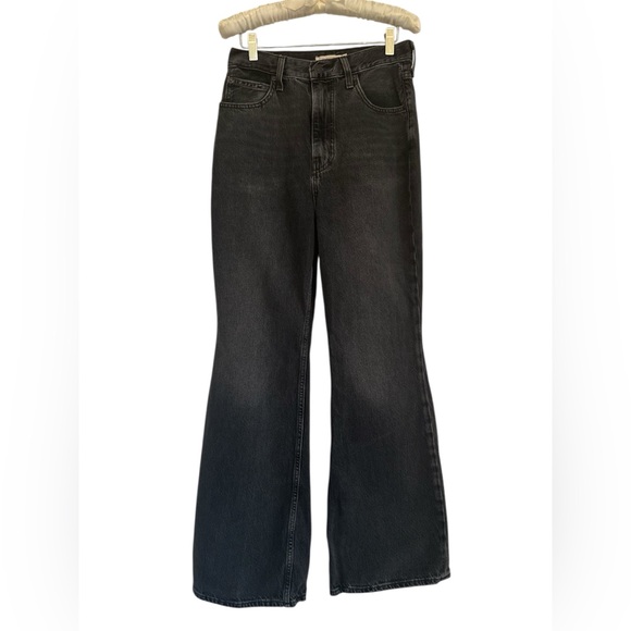 Levis Womens Jeans Sz 28 70s High Flare High Rise Just A Hint Black Denim Hippie - Picture 2 of 16
